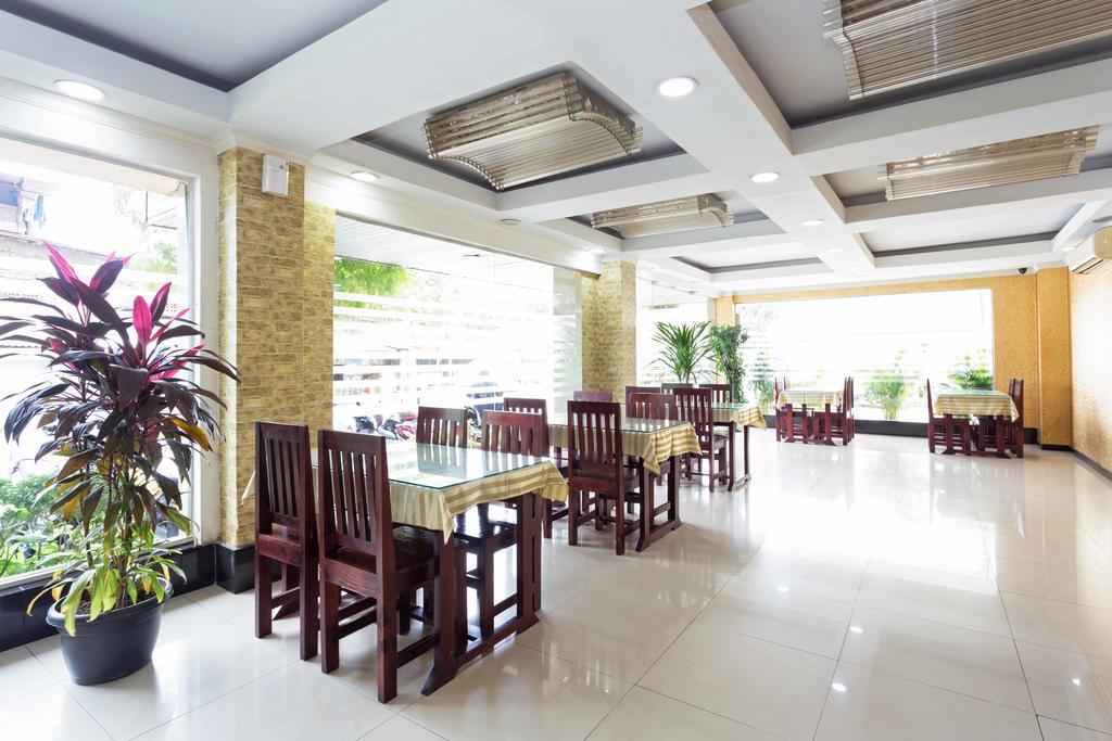 Reddoorz Near Citraland Mall Guest house Jakarta